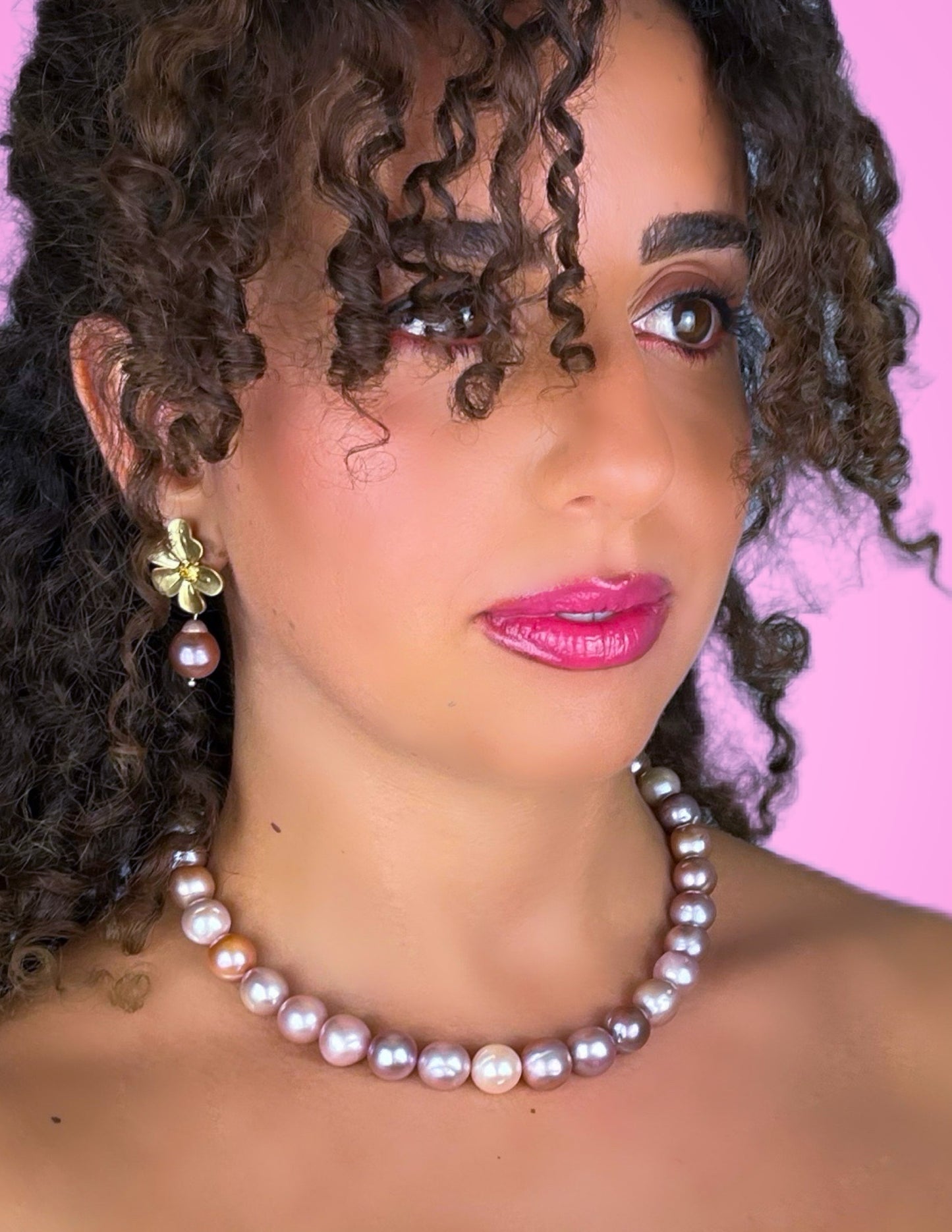 Pink flower pearl earrings
