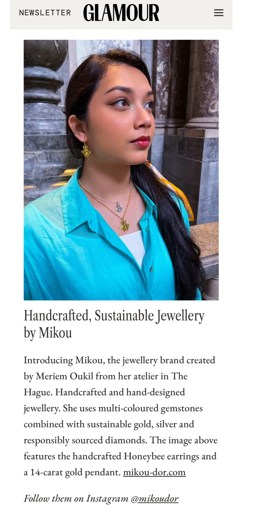 Honeybee golden earrings
