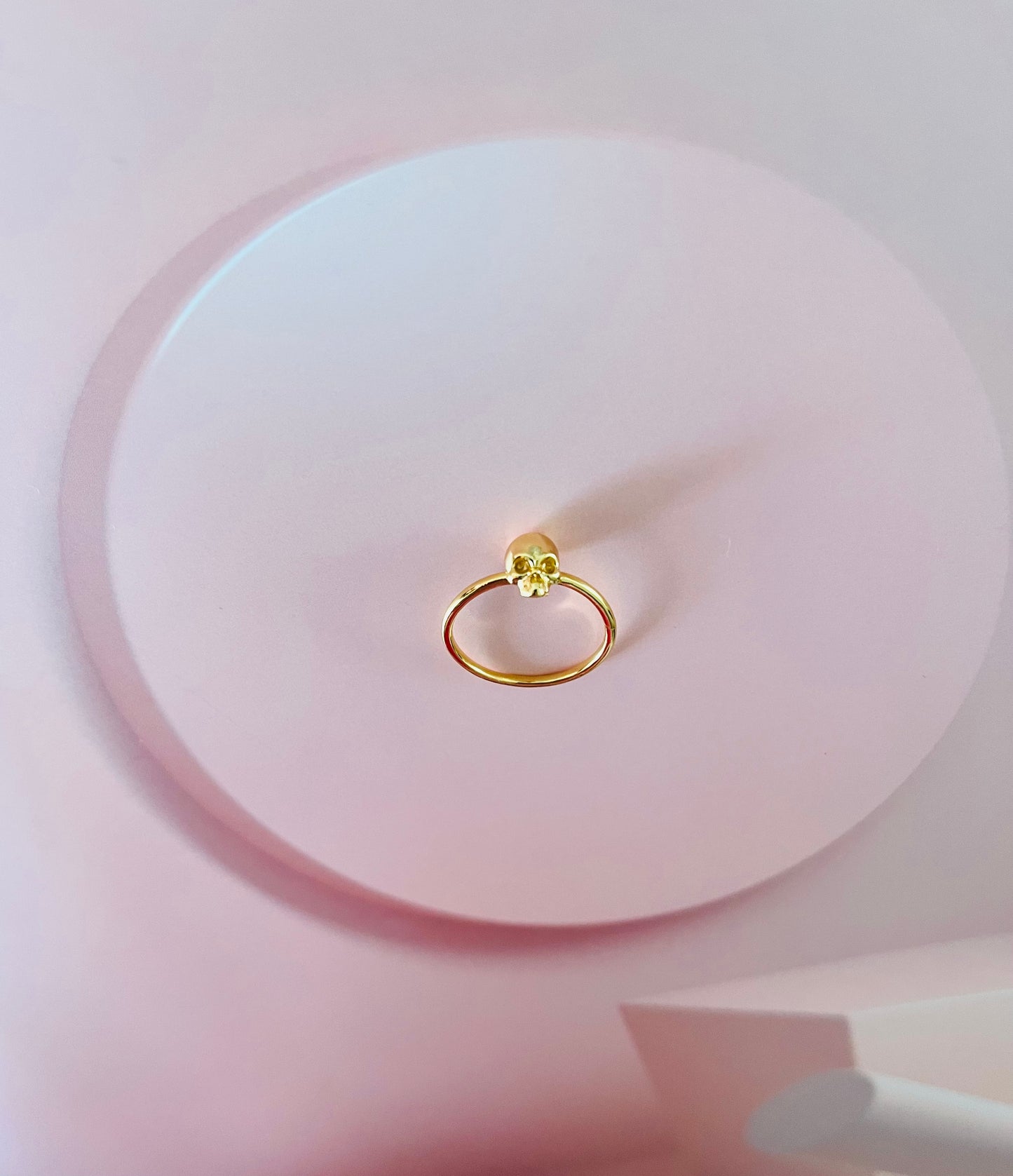 Skul ring