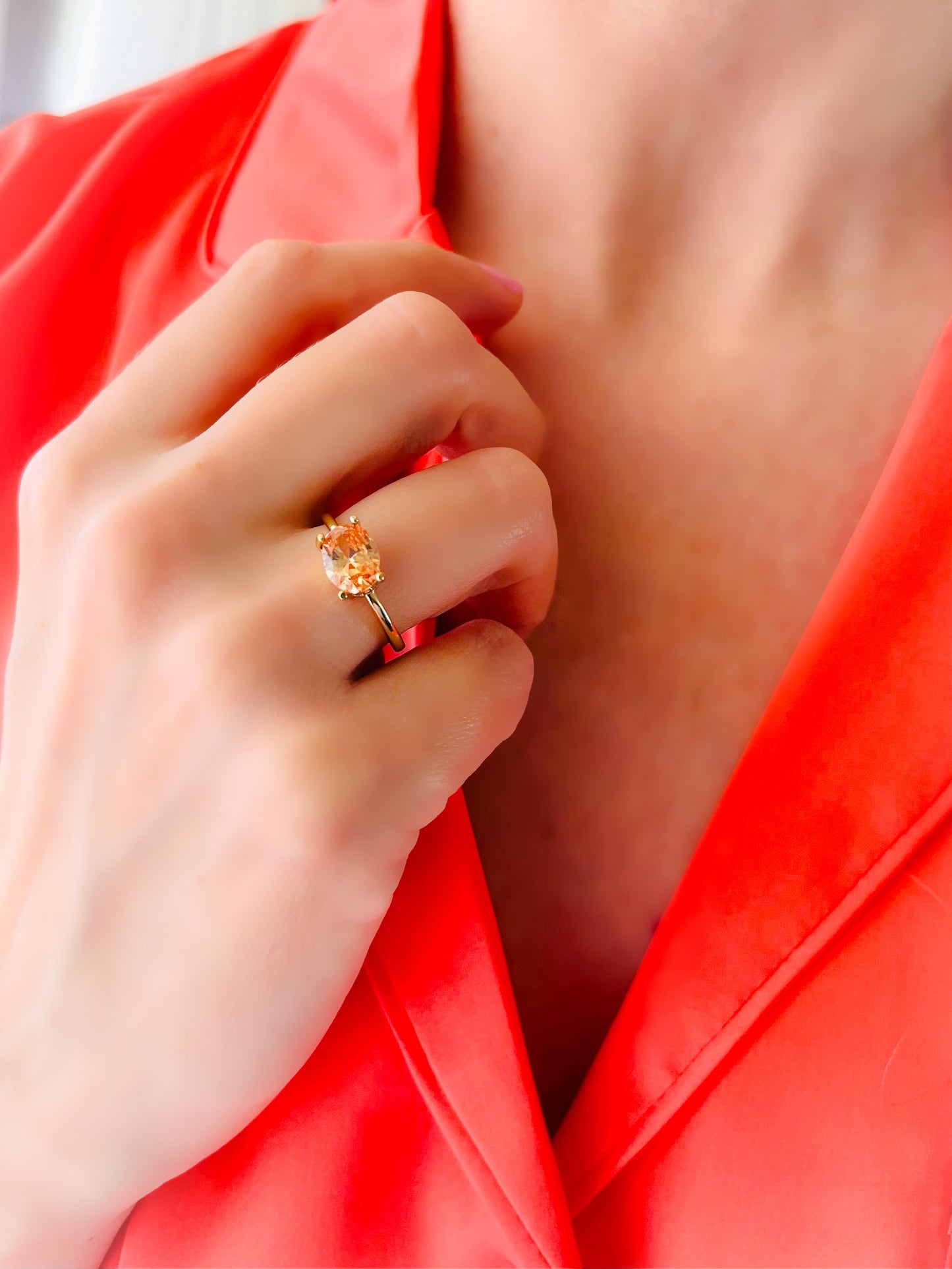 Champagne ring gold