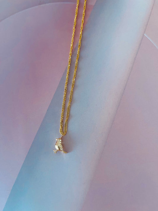 Pendant small b