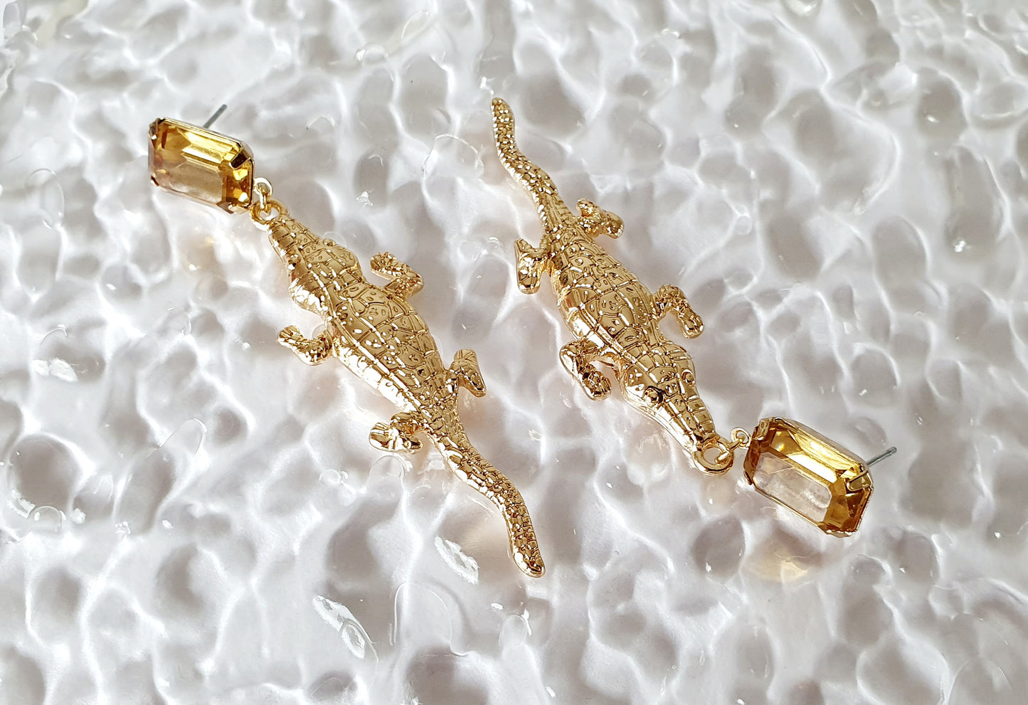 Croco earrings