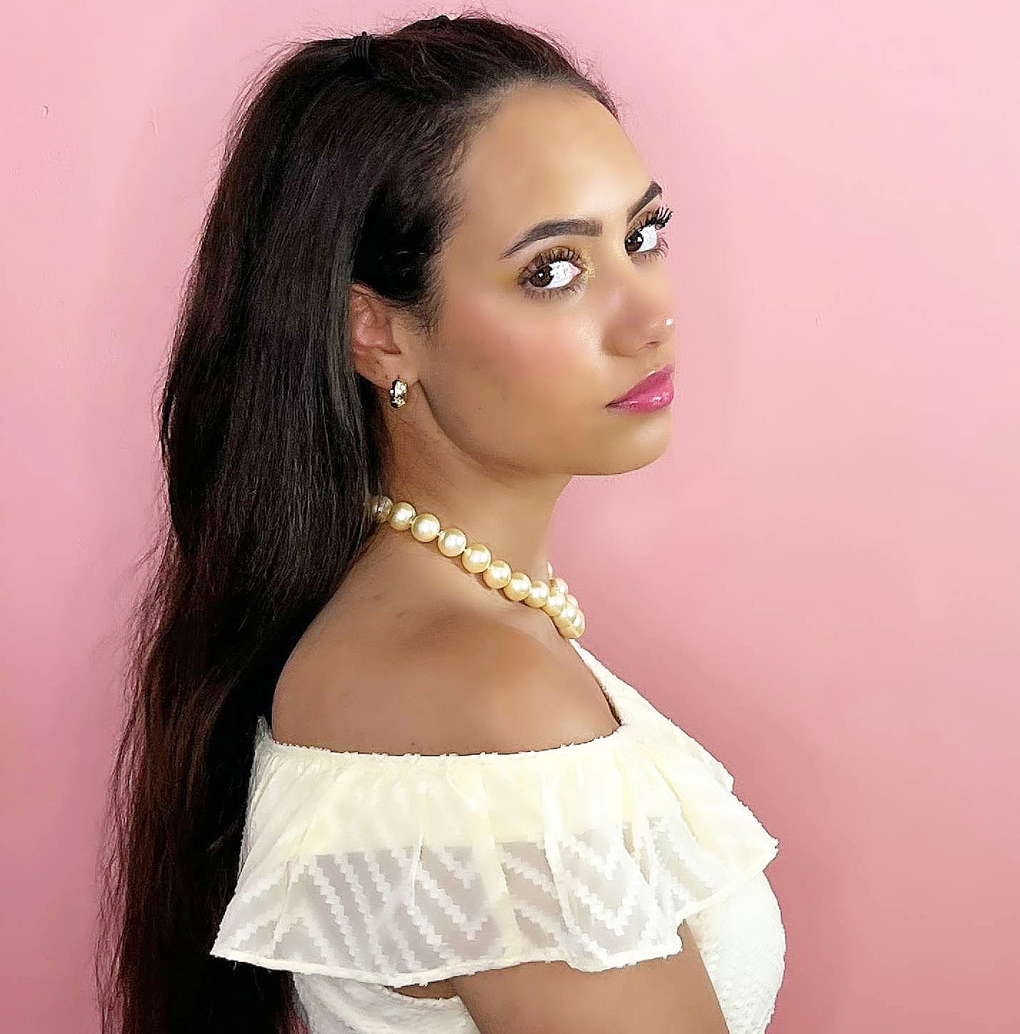 Golden Shell necklace