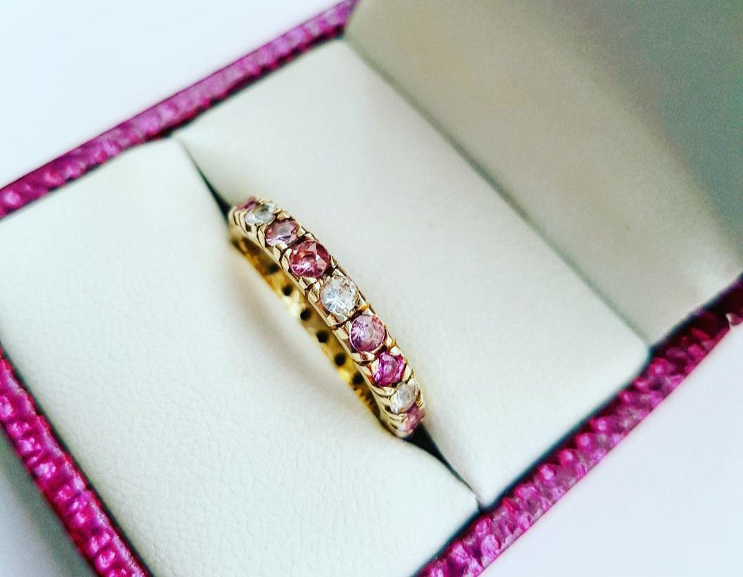 Alliance ring sapphire pink